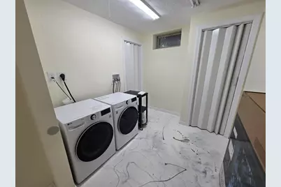 98 Washington Park #98, Newton, MA 02458 - Photo 14