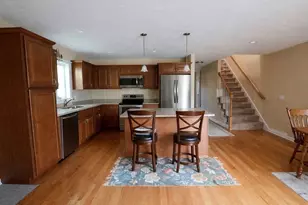 353 Fuller St, Ludlow, MA 01056 - Photo 4