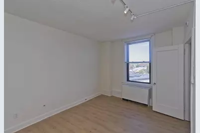 140 Chestnut St #404, Springfield, MA 01103 - Photo 10