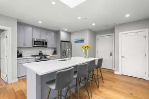 10 Everett St, Boston, MA 02128 - Photo 4