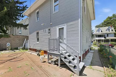 18 Keith St, Springfield, MA 01108 - Photo 4