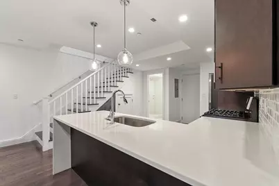 134 Warren St #1, Boston, MA 02119 - Photo 6