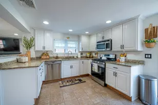 109 Eustis St, Revere, MA 02151 - Photo 8