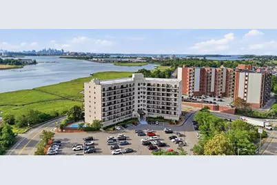133 Commander Shea Blvd #712, Quincy, MA 02171 - Photo 4