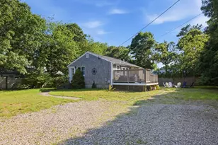 15 Commercial St, Yarmouth, MA 02664 - Photo 4