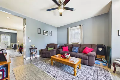 58 Tuttle St, Fall River, MA 02724 - Photo 8