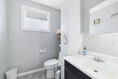 1413 Rodman St, Fall River, MA 02721 - Photo 36