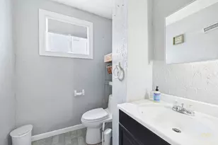 1413 Rodman St, Fall River, MA 02721 - Photo 36