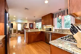 103 Laurelwood Dr, North Attleboro, MA 02760 - Photo 10