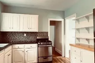 7 Greycliff Rd, Boston, MA 02135 - Photo 4