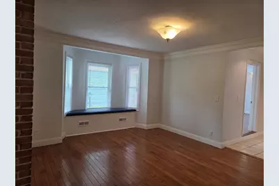 18-26 Bowen Street #1, Newton, MA 02459 - Photo 2
