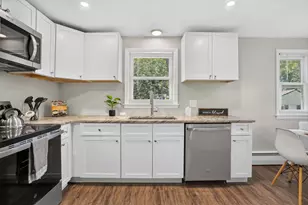 85 Bircham St, Springfield, MA 01104 - Photo 14