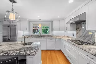 89 Gale Rd, Swampscott, MA 01907 - Photo 14