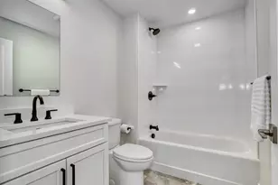 62 Foundry St, Wakefield, MA 01880 - Photo 20
