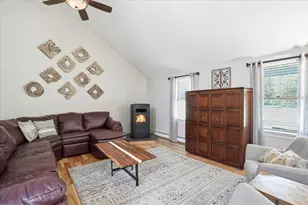 1 Hawthorne St, Lakeville, MA 02347 - Photo 8