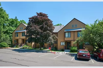 575 Bridge Rd #13-4, Northampton, MA 01062 - Photo 2