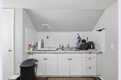 42 Volkmar St, Worcester, MA 01606 - Photo 20