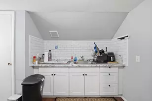 42 Volkmar St, Worcester, MA 01606 - Photo 20