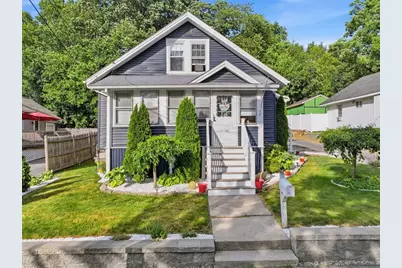 42 Volkmar St, Worcester, MA 01606 - Photo 2