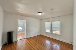 84 86 Wentworth St, Malden, MA 02453 - Photo 12