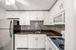 141 Pierce St, Malden, MA 01850 - Photo 4