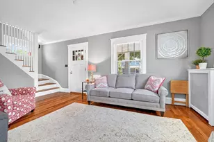 34 Greenwood Ave, Wakefield, MA 01880 - Photo 8