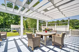34 Greenwood Ave, Wakefield, MA 01880 - Photo 6