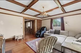 3 Philbrick Rd, Brookline, MA 02445 - Photo 8