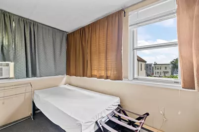 589 Saratoga St, Boston, MA 02128 - Photo 18
