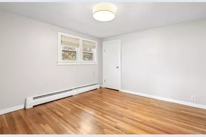 17 Scott Ave, Burlington, MA 01803 - Photo 20