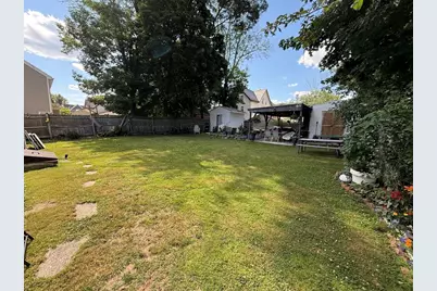 39 Central Street, Brockton, MA 02301 - Photo 22