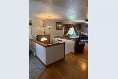 39 Central Street, Brockton, MA 02301 - Photo 12