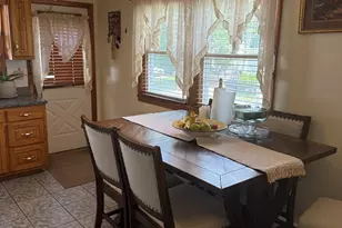 39 Central St, Brockton, MA 02301 - Photo 6