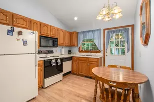 9 Rosewood Ln, Southwick, MA 01077 - Photo 10