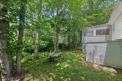 28 Greybert Ln, Worcester, MA 01602 - Photo 32
