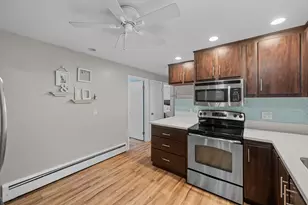 28 Greybert Ln, Worcester, MA 01602 - Photo 16