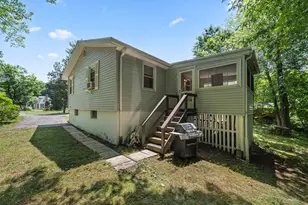 28 Greybert Ln, Worcester, MA 01602 - Photo 30