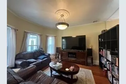 4 Porter Circle #2, Cambridge, MA 02140 - Photo 8