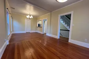 4 Porter Cir, Cambridge, MA 02140 - Photo 2