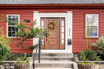 253 High St, Medford, MA 02155 - Photo 2