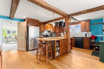 287 Williamsburg, Conway, MA 01096 - Photo 6