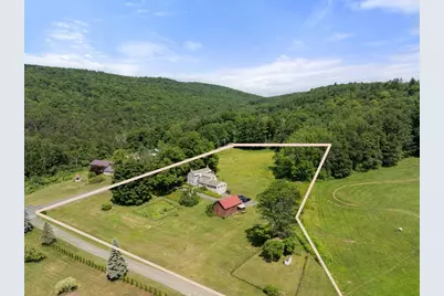 287 Williamsburg, Conway, MA 01096 - Photo 4
