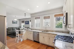 12-14 Newcastle Rd, Boston, MA 02135 - Photo 30