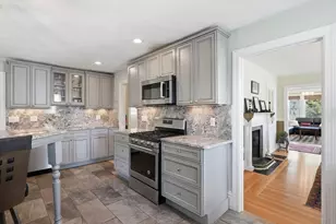 12-14 Newcastle Rd, Boston, MA 02135 - Photo 4