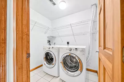 35 Brentwood Rd, Woburn, MA 01801 - Photo 32
