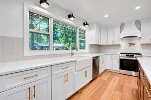127 Magnolia Cir, Longmeadow, MA 01106 - Photo 12
