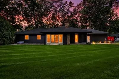 127 Magnolia Cir, Longmeadow, MA 01106 - Photo 4