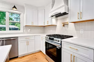 127 Magnolia Cir, Longmeadow, MA 01106 - Photo 14