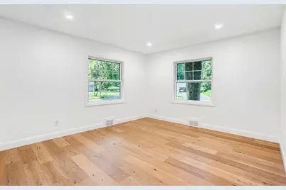 127 Magnolia Cir, Longmeadow, MA 01106 - Photo 32