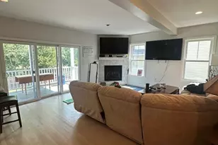331 Savin Hill Ave, Boston, MA 02125 - Photo 6